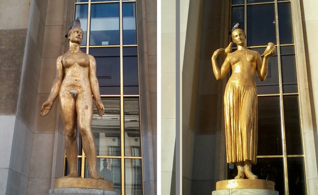 Statues dorées du Parvis des Droits de l'Homme